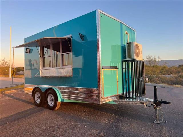 $12000 : FOOD TRUCKS AVAILABLE image 7