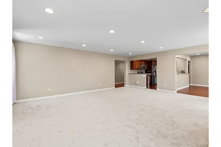 $2400 : 3 Bedroom House In Inglewood image 2
