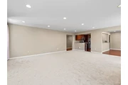 $2400 : 3 Bedroom House In Inglewood thumbnail