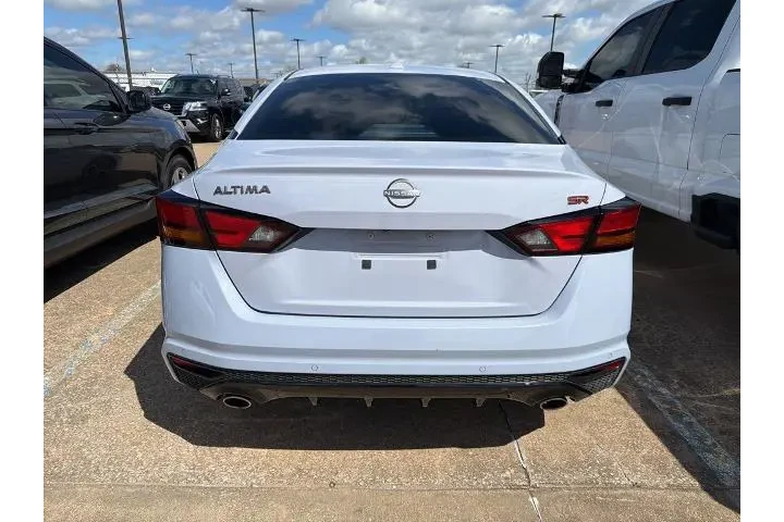 $22647 : Nissan Altima 2024 2.5 SR 4d image 5