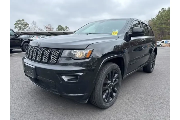 $25688 : Jeep Grand Cherokee 2021 4x4 image 1