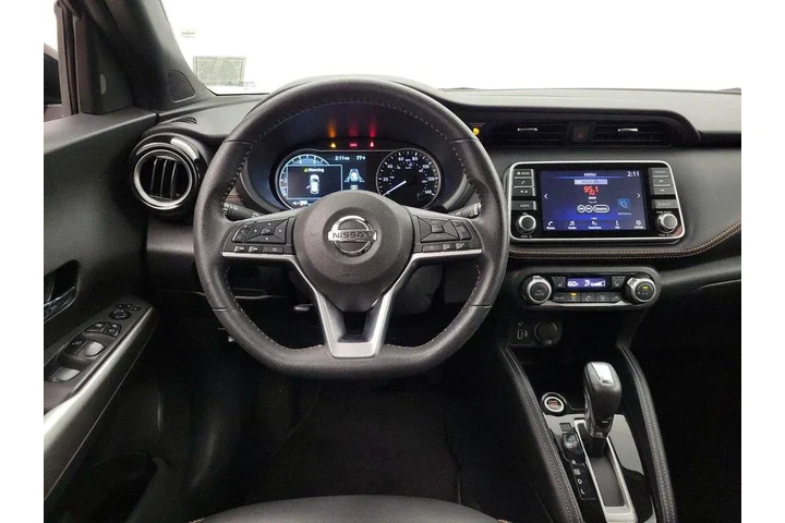 $17998 : Nissan Kicks 2020 SR 4dr Cro image 10