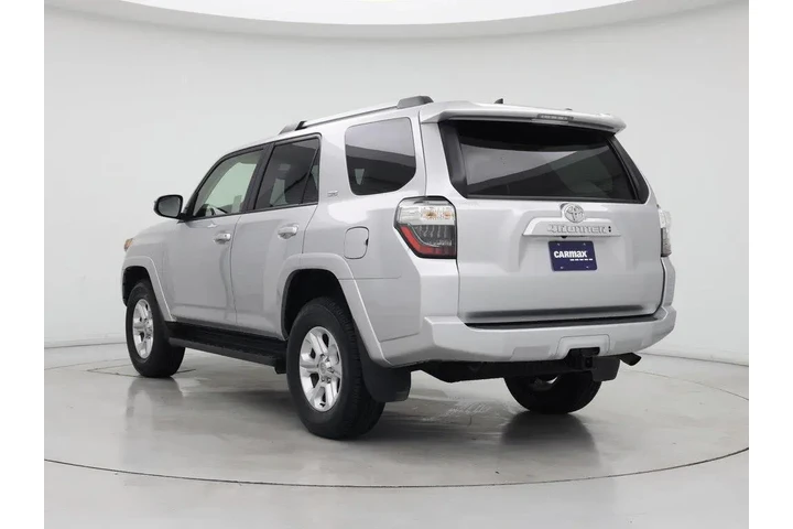 $37998 : Toyota 4Runner 2024 4x4 SR5 image 2
