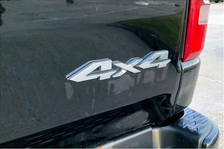 $27504 : Ram 1500 2019 4x4 Limited 4d image 9