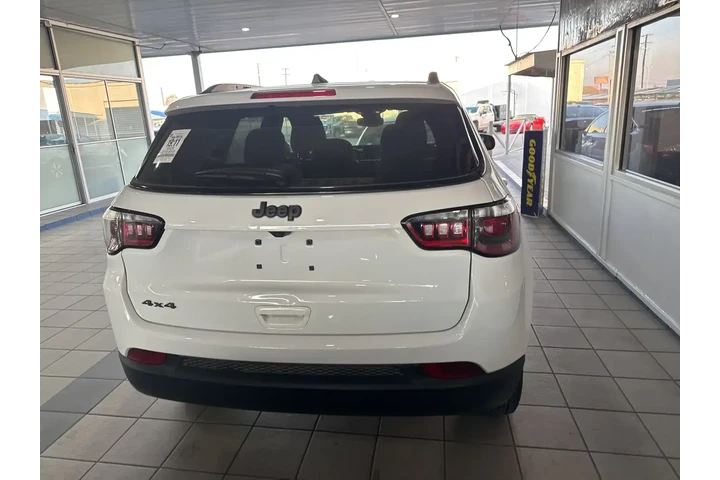 $22361 : Jeep Compass 2025 4x4 Latitu image 6