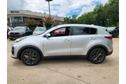 $20760 : Kia Sportage 2022 LX 4dr SUV thumbnail