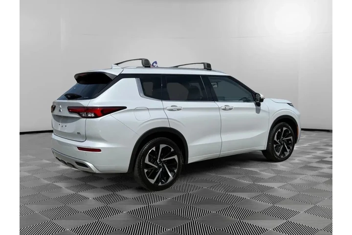 $29995 : 2024 MITSUBISHI OUTLANDER image 5