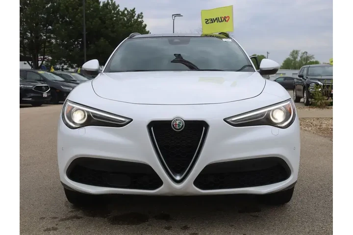 $20577 : Alfa Romeo Stelvio 2022 AWD image 3