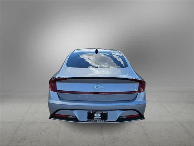 $25999 : Pre-Owned 2023 Hyundai Sonata image 7