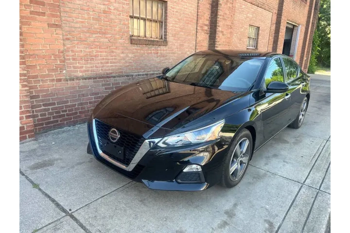 $17999 : 2020 Altima 2.5 S image 1