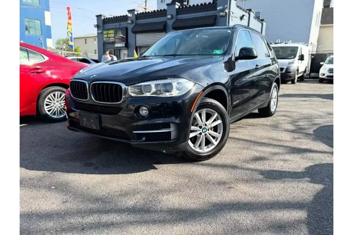 2014 BMW X52014 BMW X5 image 2