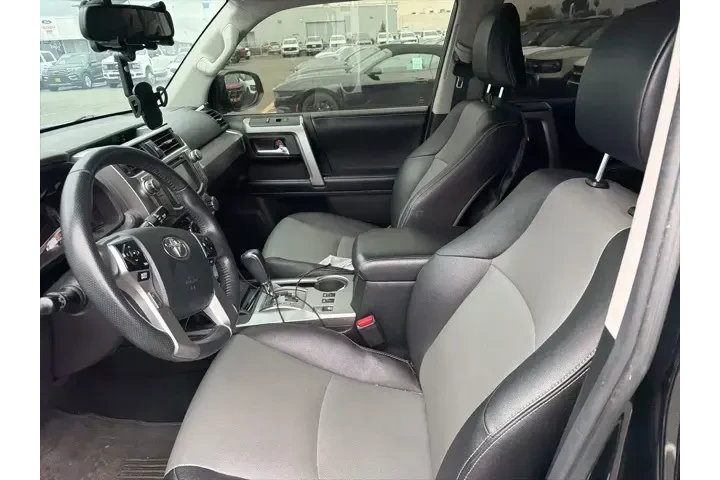 $32988 : Toyota 4Runner 2017 4x4 TRD image 6