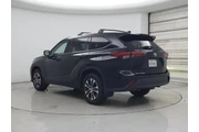 $37998 : Toyota Highlander 2022 AWD X thumbnail