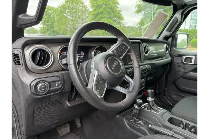 $31489 : Jeep Gladiator 2023 4x4 Over image 8