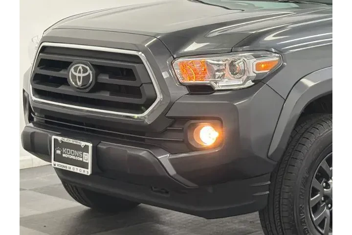 $34000 : Toyota Tacoma 2022 4x4 SR V6 image 2