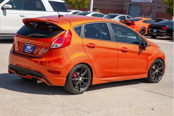 2017 Fiesta ST image 5