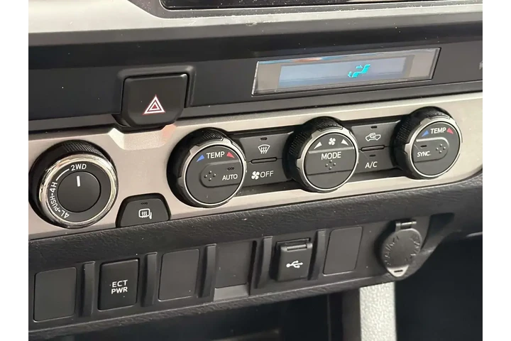 $34691 : Toyota Tacoma 2023 4x4 TRD P image 7