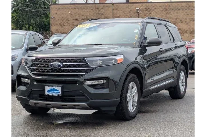 $32555 : Ford Explorer 2023 AWD XLT 4 image 8