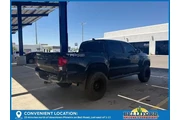 $30631 : Toyota Tacoma 2019 4x4 TRD P thumbnail