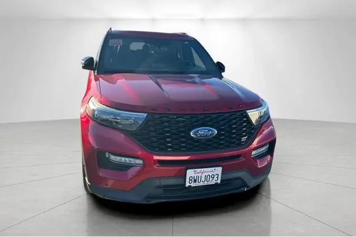 $25995 : Ford Explorer 2020 AWD ST 4d image 4
