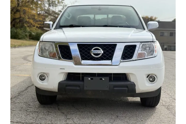 $11999 : 2019 Frontier SV image 4