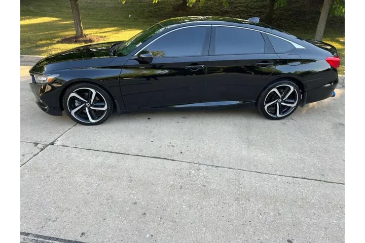 $14997 : 2018 Accord Sport image 9