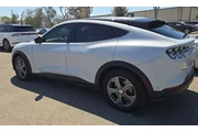 $29400 : Ford Mustang Mach-E 2023 Sel thumbnail