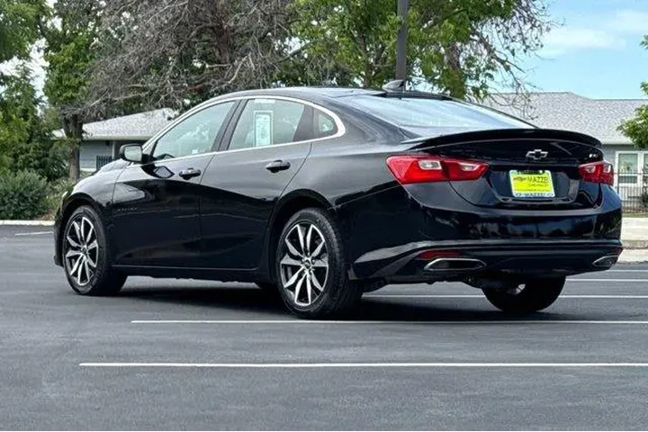 $20982 : Chevrolet Malibu 2025 RS 4dr image 3