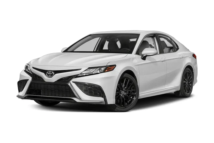 $33969 : Toyota Camry 2024 XSE V6 4dr image 1