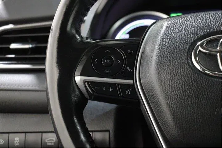 $26998 : Toyota Camry Hybrid 2022 XLE image 9