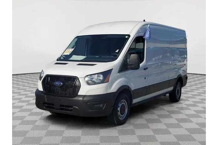 $33996 : Ford Transit 2023 250 3dr SW image 2
