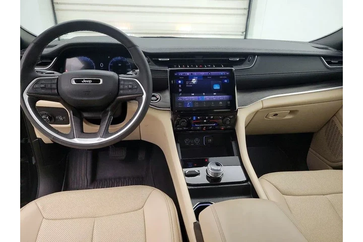 $38998 : Jeep Grand Cherokee L 2024 4 image 9