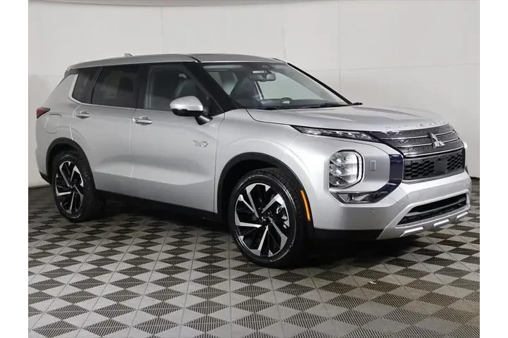 $23393 : Mitsubishi Outlander PHEV 20 image 2