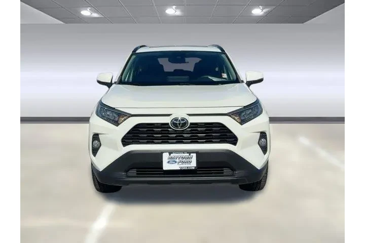 $20499 : Toyota RAV4 2021 XLE Premium image 6