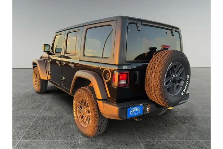 $38301 : Jeep Wrangler 2025 4x4 Sport image 8