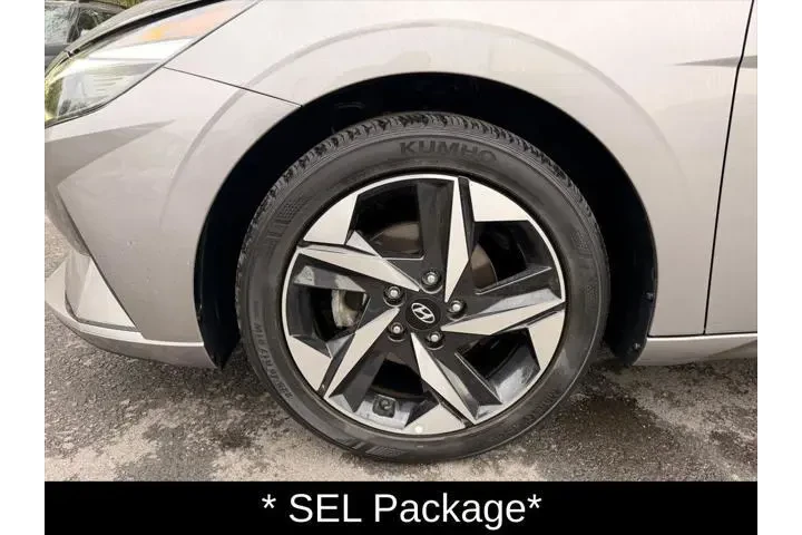 $20900 : Hyundai ELANTRA 2023 SEL 4dr image 9