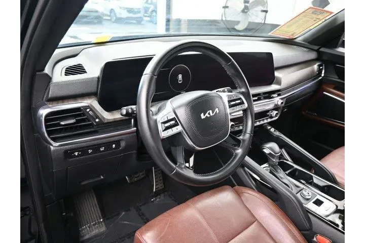 $33891 : Kia Telluride 2023 SX 4dr SU image 10