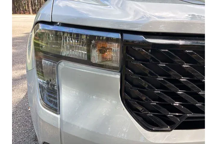 $30513 : Ford Maverick 2025 AWD XLT 4 image 9