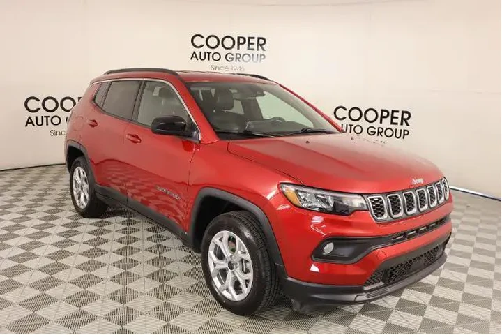 $25435 : Jeep Compass 2025 4x4 Latitu image 1