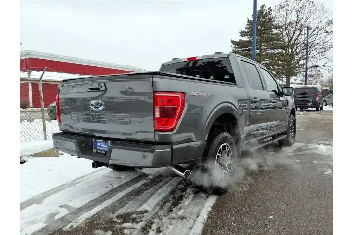 $38980 : Ford F-150 2023 4x4 XLT 4dr image 6