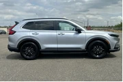 $39981 : Honda CR-V Hybrid 2025 Sport thumbnail