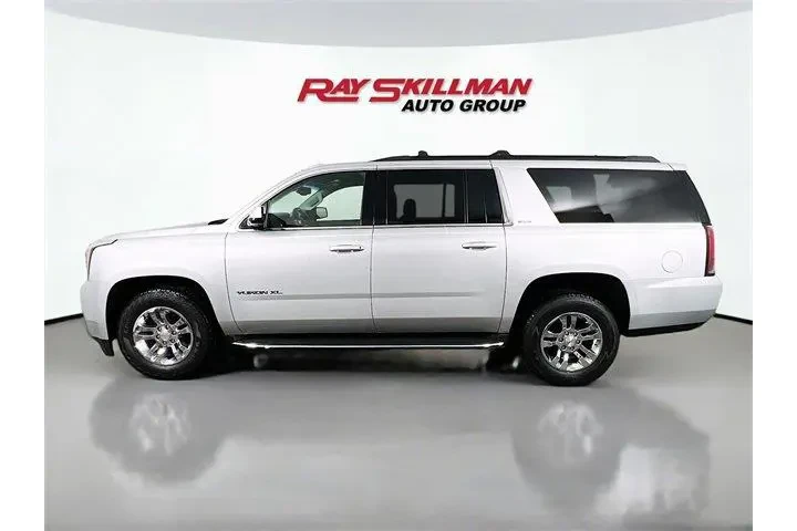 $16975 : GMC Yukon XL 2016 4x4 SLE 4d image 4