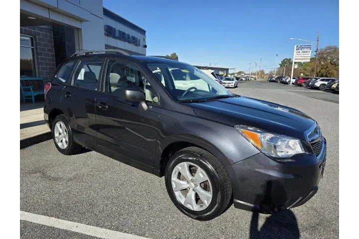 $14388 : Subaru Forester 2016 AWD 2.5 image 3