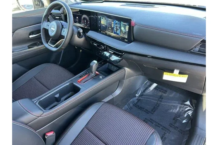 $26773 : Nissan Kicks 2026 SR 4dr Cro image 8