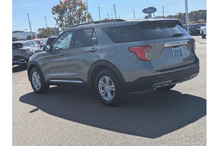 $26990 : Ford Explorer 2020 XLT 4dr S image 6