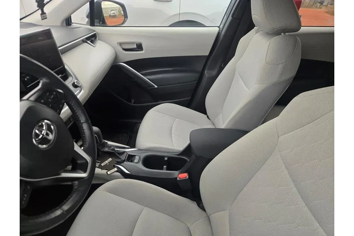 $25132 : Toyota Corolla Cross 2023 AW image 5