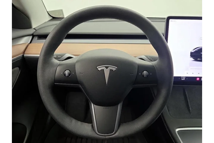 $27998 : Tesla Model 3 2023 4dr Sedan image 10