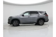 $25998 : Nissan Pathfinder 2022 S 4dr thumbnail
