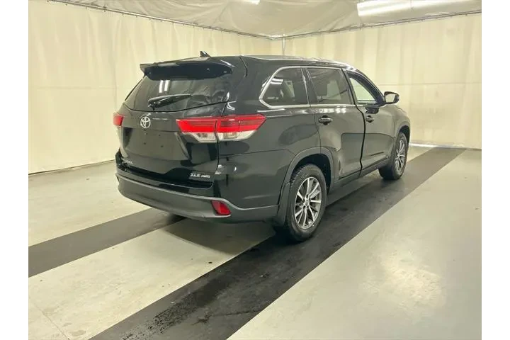 $29911 : Toyota Highlander 2019 AWD X image 2