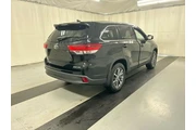 $29911 : Toyota Highlander 2019 AWD X thumbnail